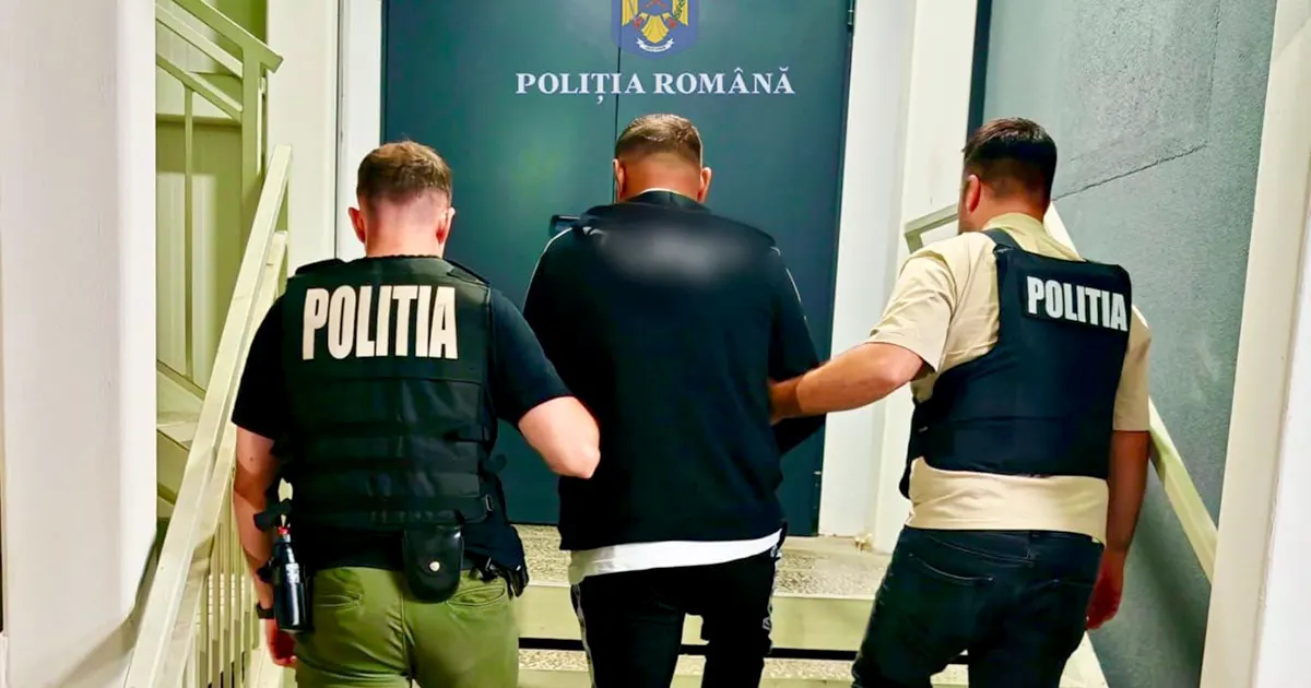 Trei bărbați din Slatina, reținuți pentru furtul unei autoutilitare de 30.000 €